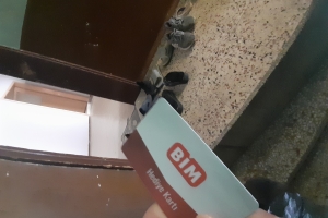 Kurban Bayramı öncesi yetim ve yoksul ailelerimize market kartı BİM kart dağıtımında bulunduk