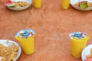 Yemek dağıtımı 