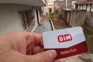 Yetim yoksul ailelere gıda kartı bim kart dağıtımlarimiz devam ediyor