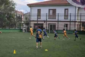 Derince futbol yaz spor okulu