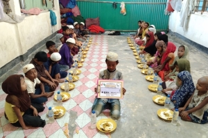 Medrese Talebelerine Yemek Dağıtımı