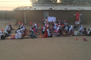 Afrika Çad yemek dağıtımı