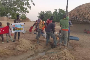 Afrika Kamerun şehit Mehmetçikler su kuyusu çalışmaları devam ediyor 2022