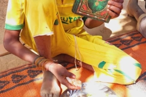 Afrika Mali Kuranı kerim ve Yemek dağıtım 2032