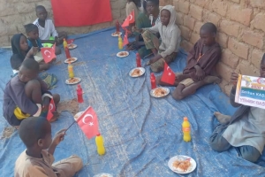 Afrika Niger yemek dağıtımlarimiz
