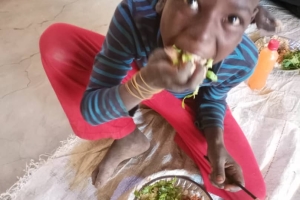 Afrika Benin ülkesinde yemek dağıtımlarımız devam ediyor