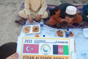 Afganistan bölgesindeki yemek dağıtımlarimiz devam ediyor