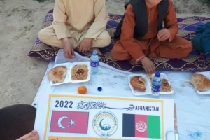 Afganistan bölgesindeki yemek dağıtımlarimiz devam ediyor