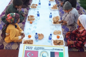 Afganistan bölgesindeki yemek dağıtımlarimiz devam ediyor