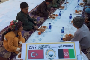 Afganistan bölgesindeki yemek dağıtımlarimiz devam ediyor