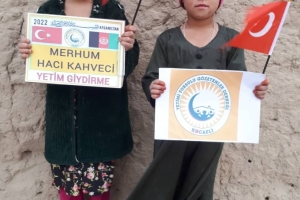 Afganistan Yetim Giydirme kıyafet dağıtımı 2022