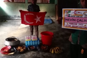 Ramazan ayı Arakan kamplarında iftar yemeği organizasyon