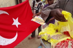 Afrika Kamerun Adak kurban kesimi ve ihtiyaç sahibi ailelere dağıtımı Temmuz 2022