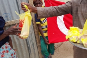 Afrika Kamerun Adak kurban kesimi ve ihtiyaç sahibi ailelere dağıtımı Temmuz 2022