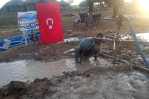 Afrika Nijer Su kuyusu sondaj çalışması Murat Küçük su kuyusu Temmuz 2022