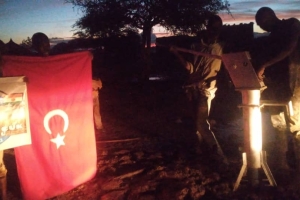 Afrika Nijer Su kuyusu suyun bulunması borularn döşenmesi ve tulumbanin takılması Murat Küçük sukuyusu 2022