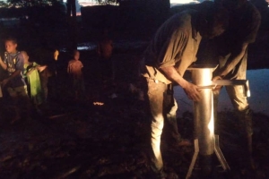 Afrika Nijer Su kuyusu suyun bulunması borularn döşenmesi ve tulumbanin takılması Murat Küçük sukuyusu 2022