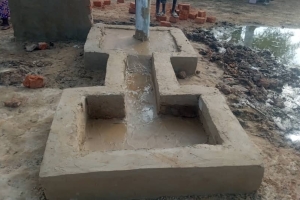 Afrika Nijer Su kuyusu etrafının yalaginin yapılması Murat Küçük sukuyusu 2022 