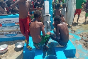 Afrika Nijer Murat Küçük Su kuyusu Açılış zamanı geldi Temmuz 2022 