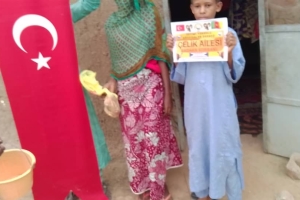 Kurban kesimlerimiz devam ediyor Bugün Afrika Kamerunda yetim ve yoksul ailelere dağıtıldı 2022 Eylül 