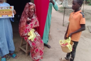 Kurban kesimlerimiz devam ediyor Bugün Afrika Kamerunda yetim ve yoksul ailelere dağıtıldı 2022 Eylül 