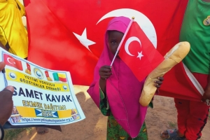Afrika Benin'de yetim ve yoksul ailelere ekmek dağıtımı yapıldı Yetimi ve yoksulu gözetenler Derneği Eylül 2022