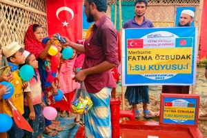 Merhume FATMA Õzbudak su kuyusu açılışınıi yaptık ARAKAN KAMPLARI Ekim 2022