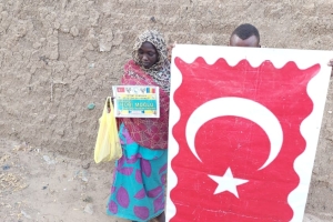 Afrika Çad bölgesinde kurban kesilip yetim ve yoksul ailelere dağıtıldı Kasım 2022