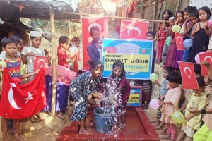 Bangladeş Arakan kampları merhum Davut Uğur su kuyusu açılış töreni