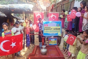 Bangladeş Arakan kampları merhum Davut Uğur su kuyusu açılış töreni