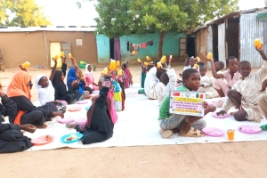 Yemek dağıtımlarımız devam ediyor Afrika Çad bolgesinde merhume Zühre açılan adına ekmek dağıtımında bulunduk 