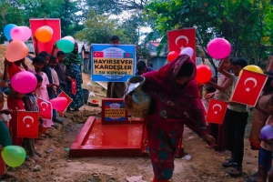 Hayır sever kardeşler su kuyusu açılışı yapıldı 