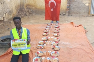 Afrika yemek Dağıtımlarımız devamı ediyor Aralık 2022