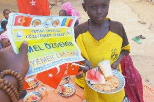 Afrika yemek Dağıtımlarımız devamı ediyor Aralık 2022