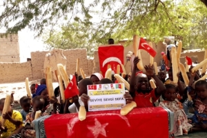 Afrika Kamerun ekmek dağıtımı Aralık 2022