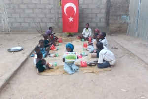 Afrika Çad yemek dağıtımlarımız devam ediyor Yetimi yoksulu gozetenler derneği 