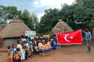 Afriga uganda'da ekmek dağıtımlarimiz devam ediyor Aralık 2022
