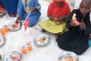 Afrika chat yemek dağıtım ı Aralık 2022