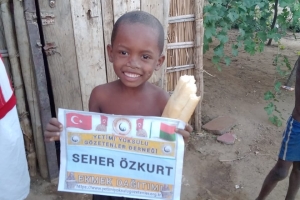 Afrika madagaskar ekmek dağıtımı 