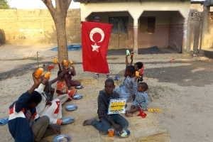 2023 yılının ilk yemek dağıtımını Afrika Kamerun ülkesinde yaptik