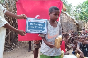 Afrika madagaskar ekmek dağıtımı Ocak 2023