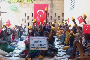 Afrika yemek dağıtım 15ı ocak 2023