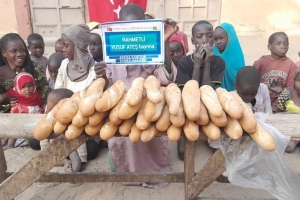 Afrika Madagaskar ve Kamerun ekmek dağıtımı Ocak 2023