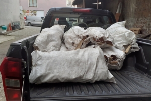 İhtiyaç sahibi Ailelerimize Odun yardımlarına başladık