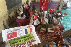 Afrika Kuran-ı kerim dağıtımı