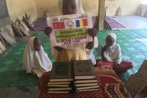 Afrika Kuran-ı kerim dağıtımı