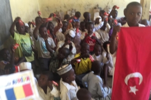 Afrika Çocuk Sevindirme