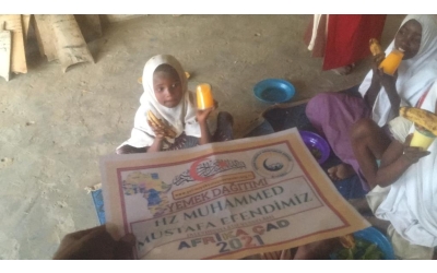 Peygamber efendimiz adına yemek dağıtımı Afriak Çad 2021