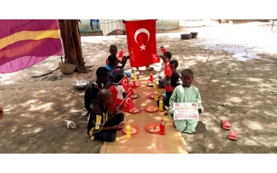 Afrika Kamerun yemek dağıtımı Eylül 2022 Yetimi yoksulu gozetenler derneği 