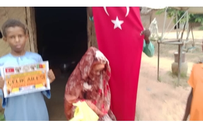 Kurban kesimlerimiz devam ediyor Bugün Afrika Kamerunda yetim ve yoksul ailelere dağıtıldı 2022 Eylül 